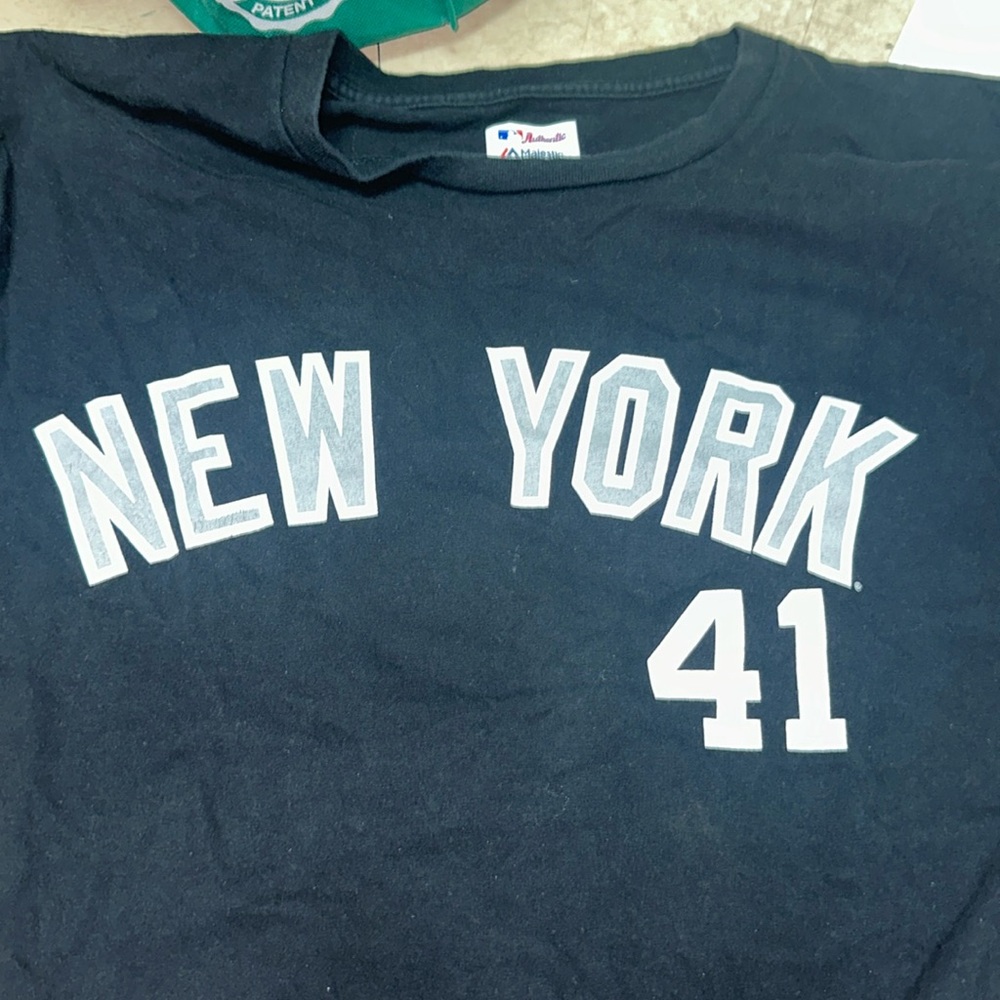 New York Yankees 41 T-Shirt, Majestic, Officially Licensed Mlb